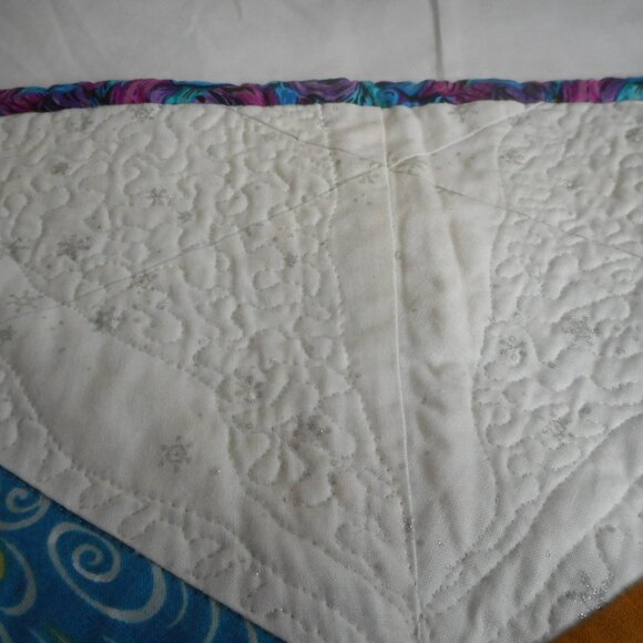 Vintage Patchwork Quilted Wall Hanging Multicolor Abstract Shape cosmic crystals - Picture 13 of 13